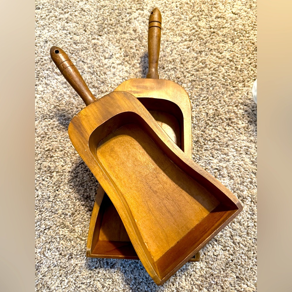 Wooden Serving Scoops
